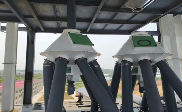 飼料機械設(shè)備多少錢一套?當(dāng)其出現(xiàn)效率低的原因又有哪些呢?