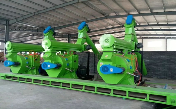 成套飼料加工生產(chǎn)線(xiàn)多少錢(qián)?其中的除塵裝置又該如何設(shè)置?