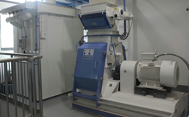 羊飼料生產(chǎn)線(xiàn)已經(jīng)成為提升養(yǎng)殖效率的重要工具