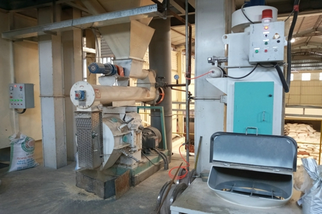 雞飼料生產(chǎn)線 雞飼料生產(chǎn)線